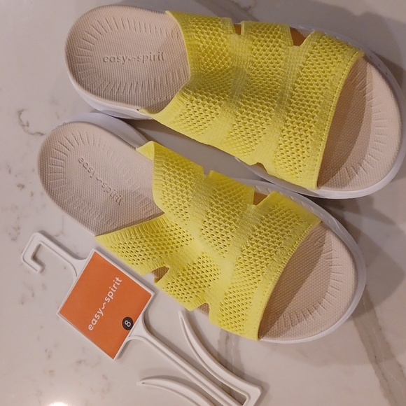 Easy Spirit Womens  Deion 2 Slip-On Slide Flat Slide Sandals Shoes New - Picture 1 of 6